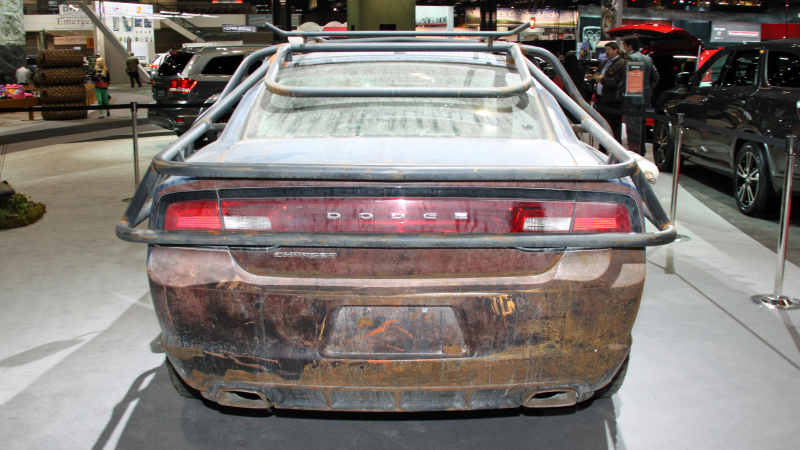 Illustration for article titled Is Dystopia So Bad If We Get Badass Cars?